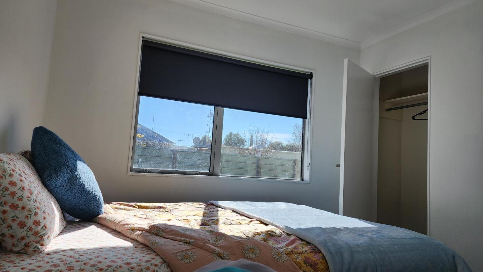Oaktree Entire Holiday Home, Sleeps 8 To12 Rotorua Ngoại thất bức ảnh