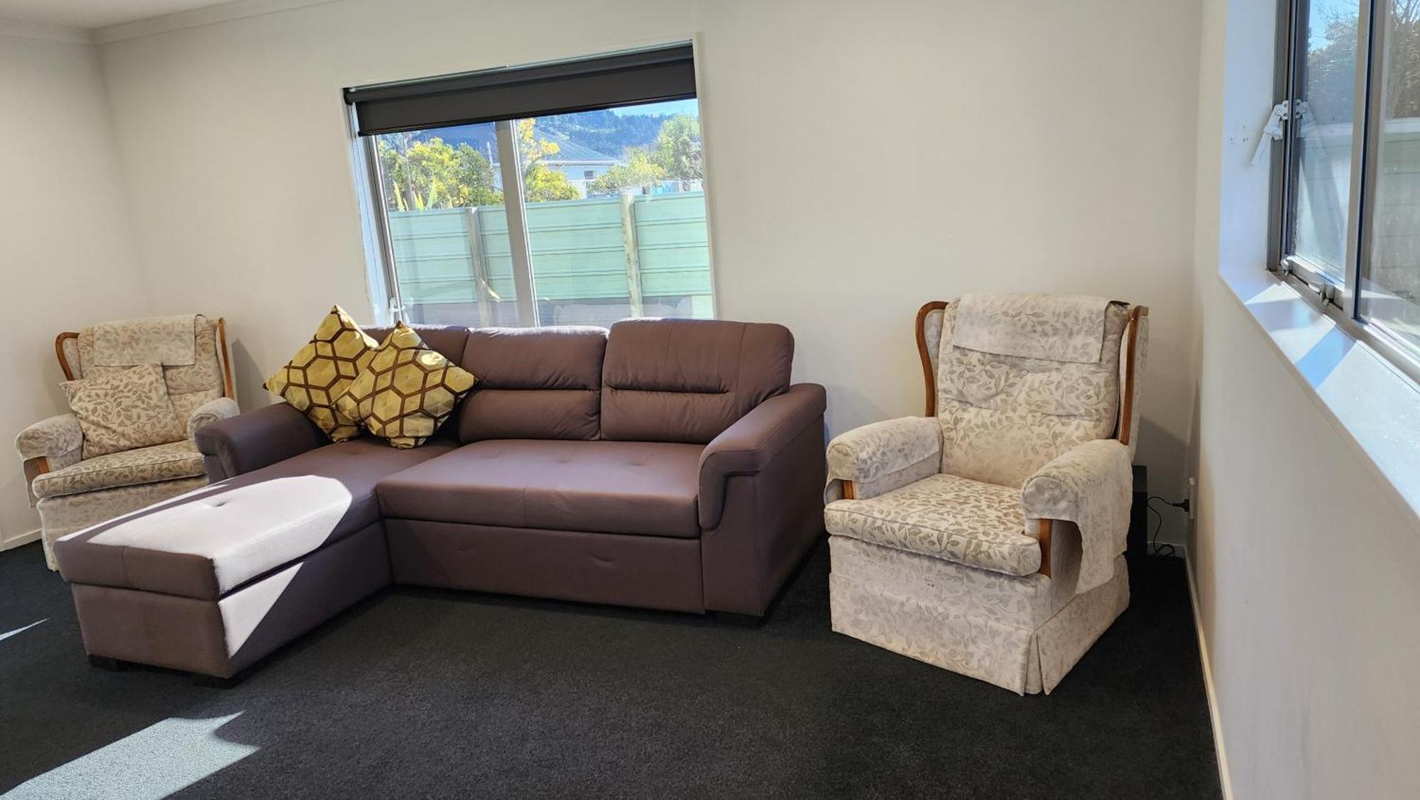 Oaktree Entire Holiday Home, Sleeps 8 To12 Rotorua Ngoại thất bức ảnh